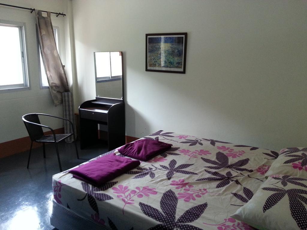 Pearl Beach Holiday Apartments Koh Chang Exterior photo